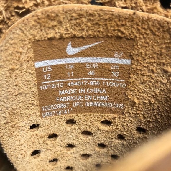 RARE! Nike Perforated Leather - Picture 6 of 6